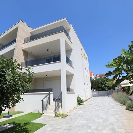 Smil'E Apartments Vodice Zewnętrze zdjęcie
