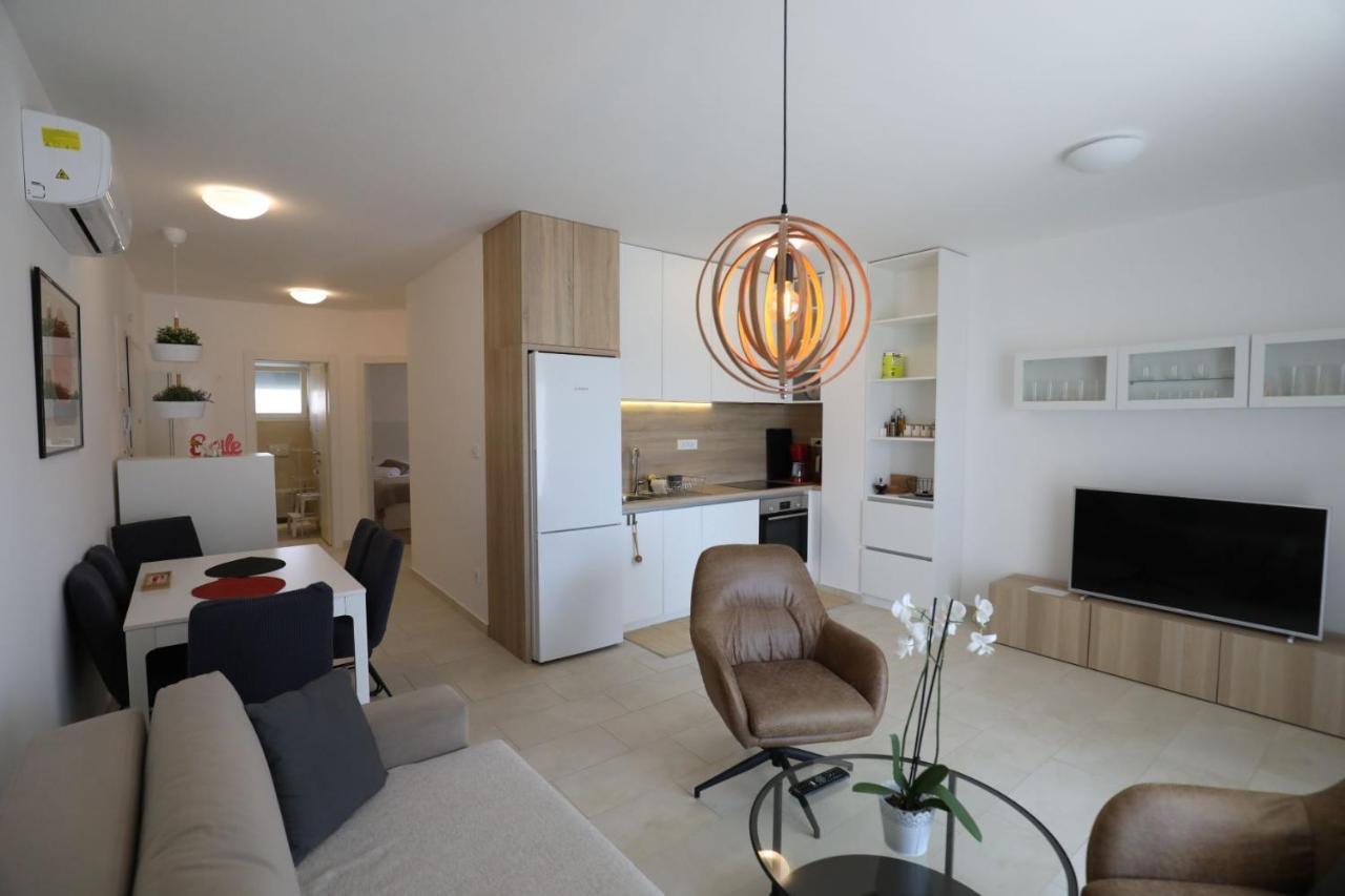 Smil'E Apartments Vodice Zewnętrze zdjęcie